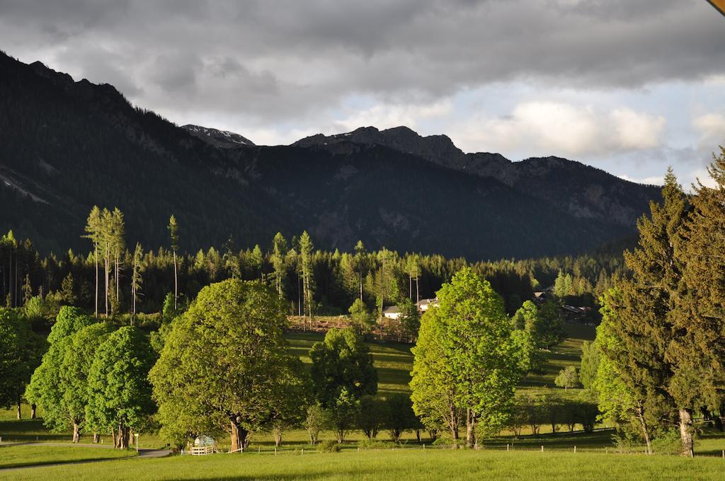 Apartmenthaus Dornröschen Ramsau am Dachstein Exterior foto